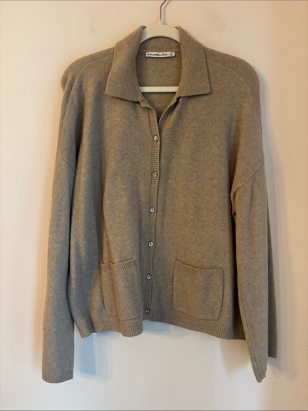 Abercrombie & Fitch cardigan Button-Up Cardigan collared sweater womenโs Large